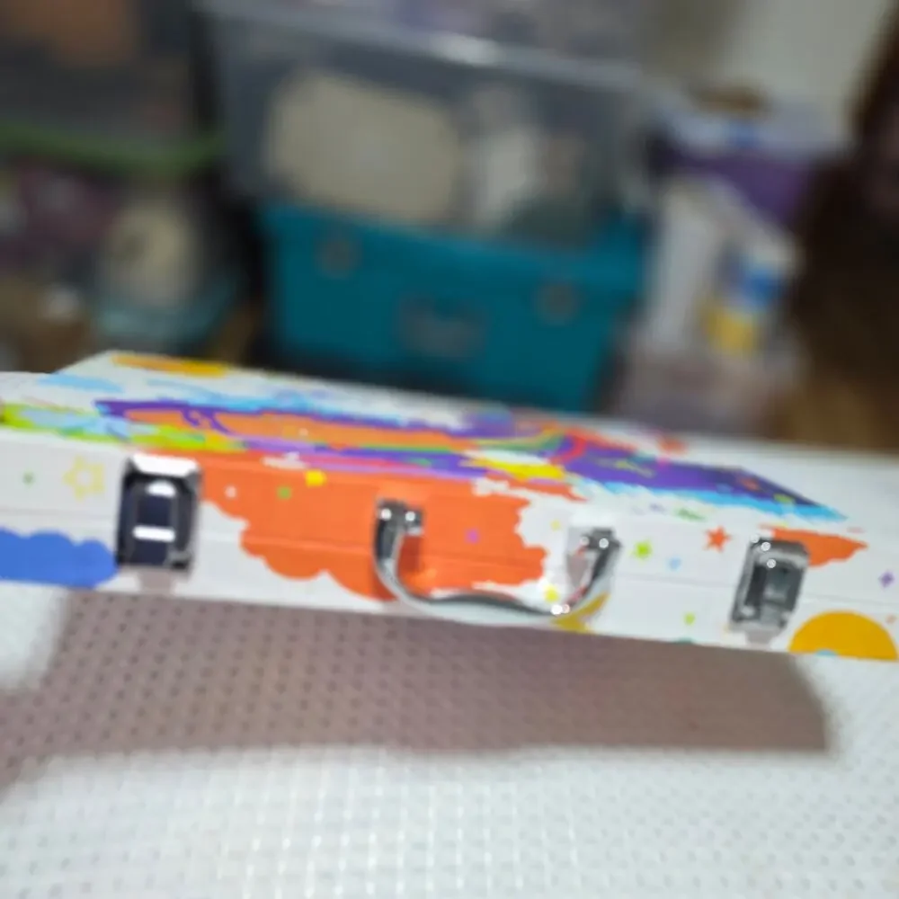 CRAYOLA CRAYON MARKER COLORED PENCIL CASE